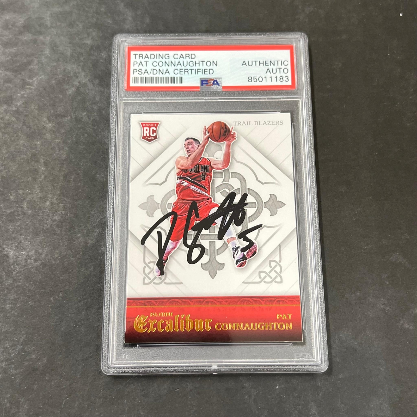 2015-16 Panini Excalibur #190 Pat Connaughton Signed Rookie Card AUTO PSA Slabbe
