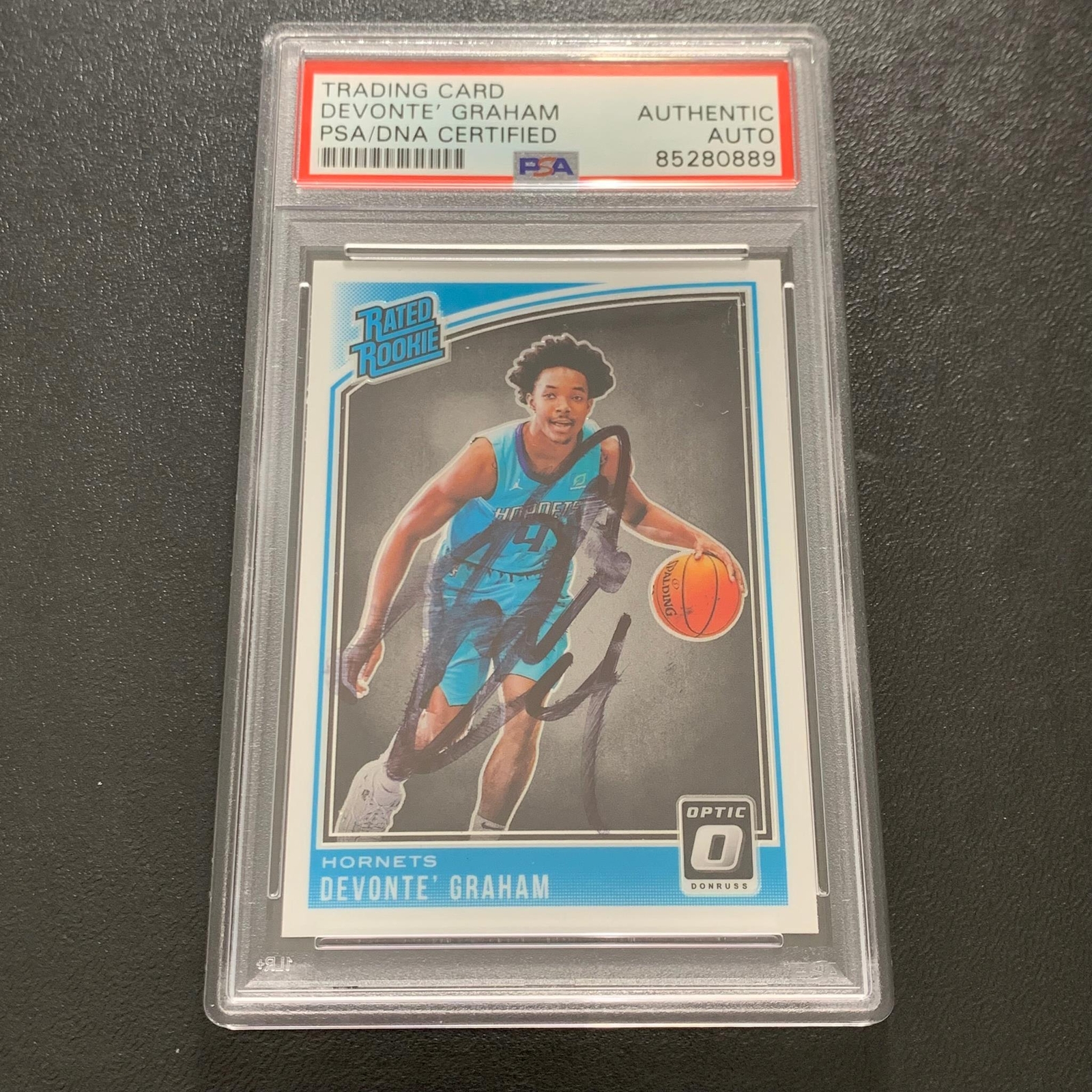 2018-19 Panini Donruss Optic #189 Devonte' Graham Signed Card AUTO PSA/DNA Slabb