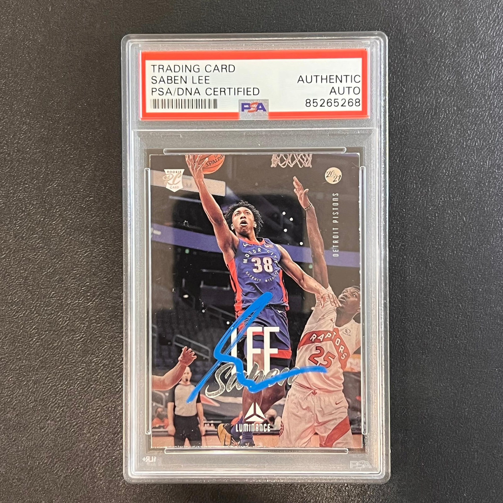 2020-21 Panini Chronicles Luminance #164 Saben Lee Signed Card AUTO PSA Slabbed