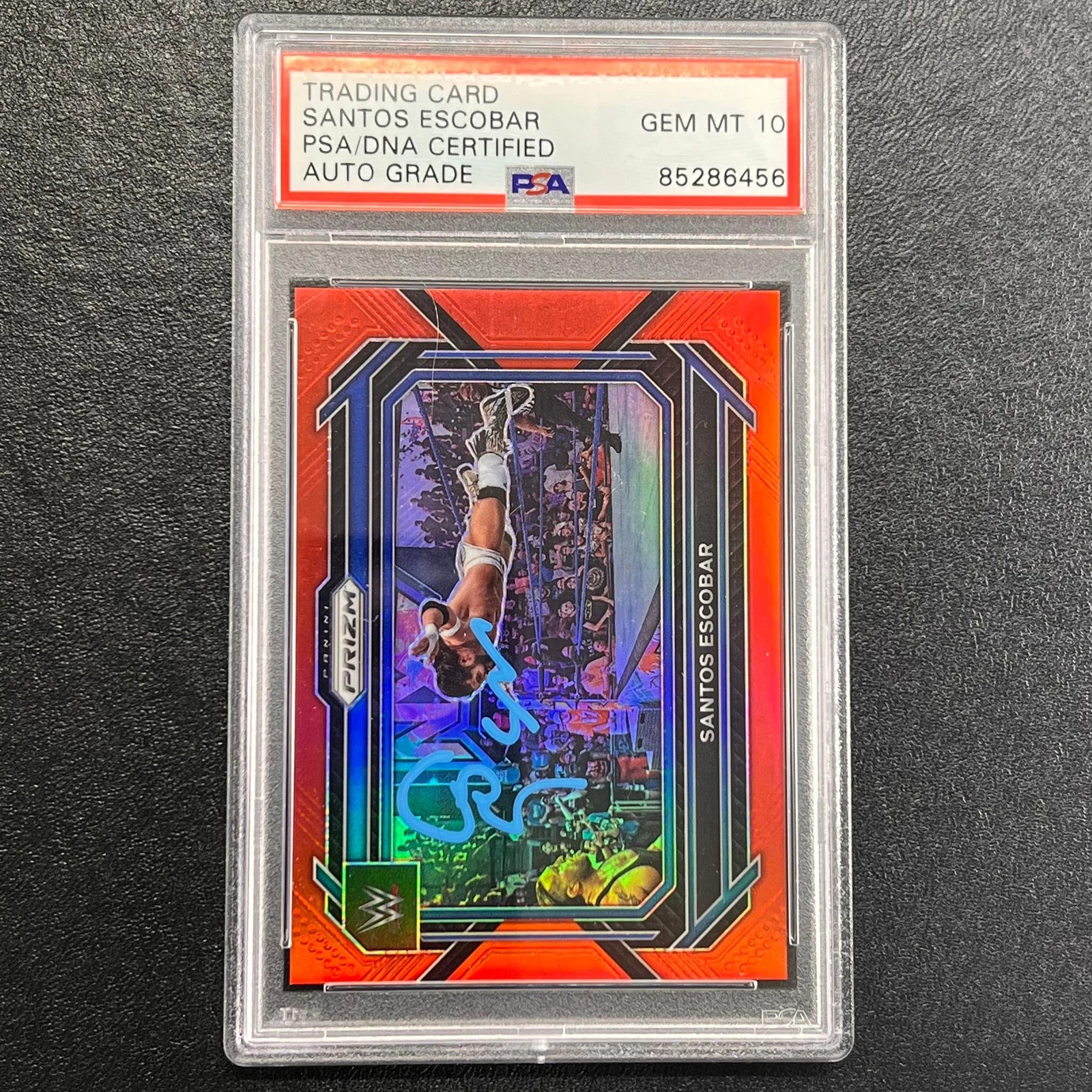 2023 Panini Prizm Smackdown #59 Santos Escobar Signed Card AUTO 10 PSA/DNA Slabb