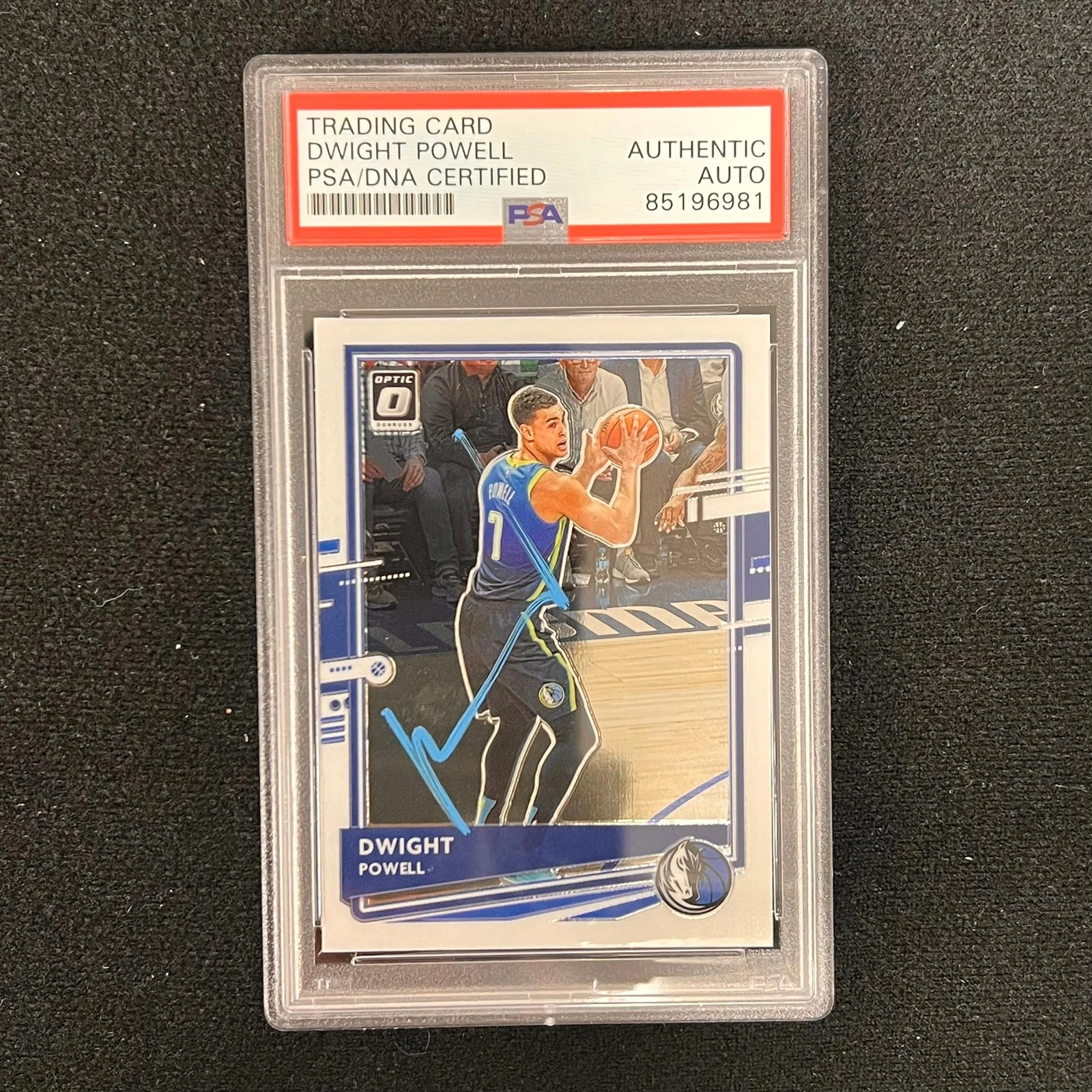 2019-20 Panini Hoops #45 Dwight Powell Card AUTO PSA Slabbed Maverick