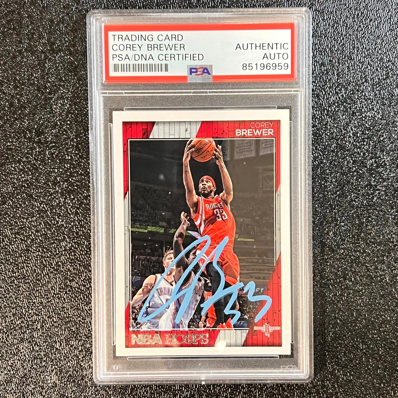 2016-17 NBA HOOPS #232 COREY BREWER SIGNED CARD AUTO PSA SLABBED ROCKETS COLLECTIBLE MEMORABILIA