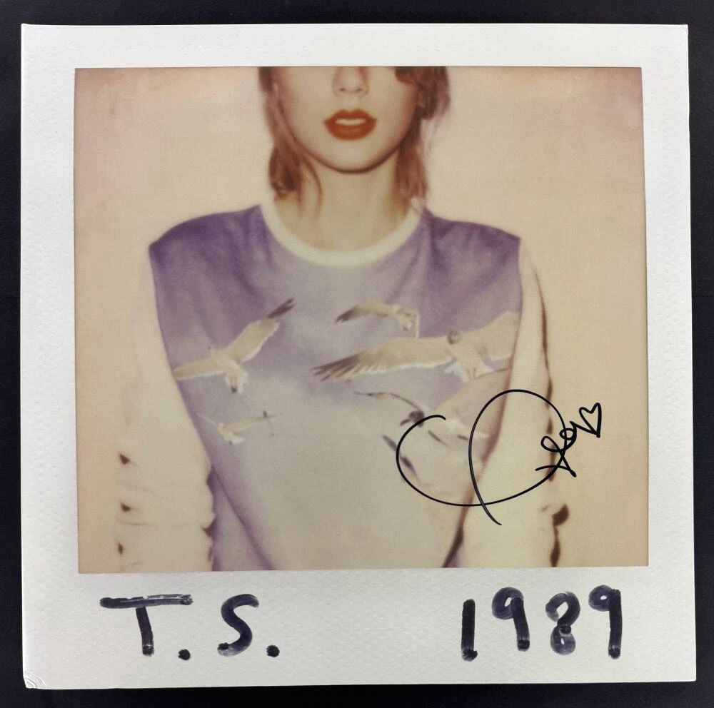 Taylor Swift Signed Autograph Album Vinyl Record LP - 1989 w/ Beckett COA