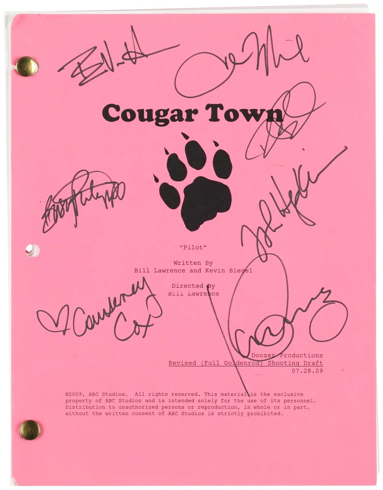 Cougar Town Cast Signed Pilot Script Courteney Cox Dan Byrd Josh Hopkins Beckett