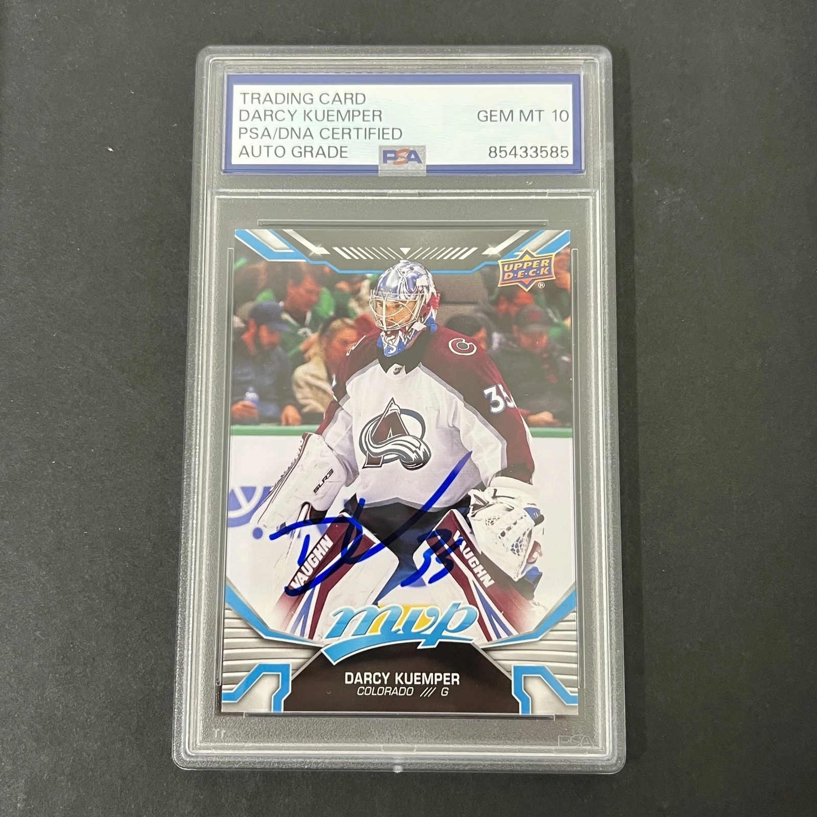 2022-23 MVP Hockey #166 Darcy Kuemper signed card PSA Auto 10 Avalanche