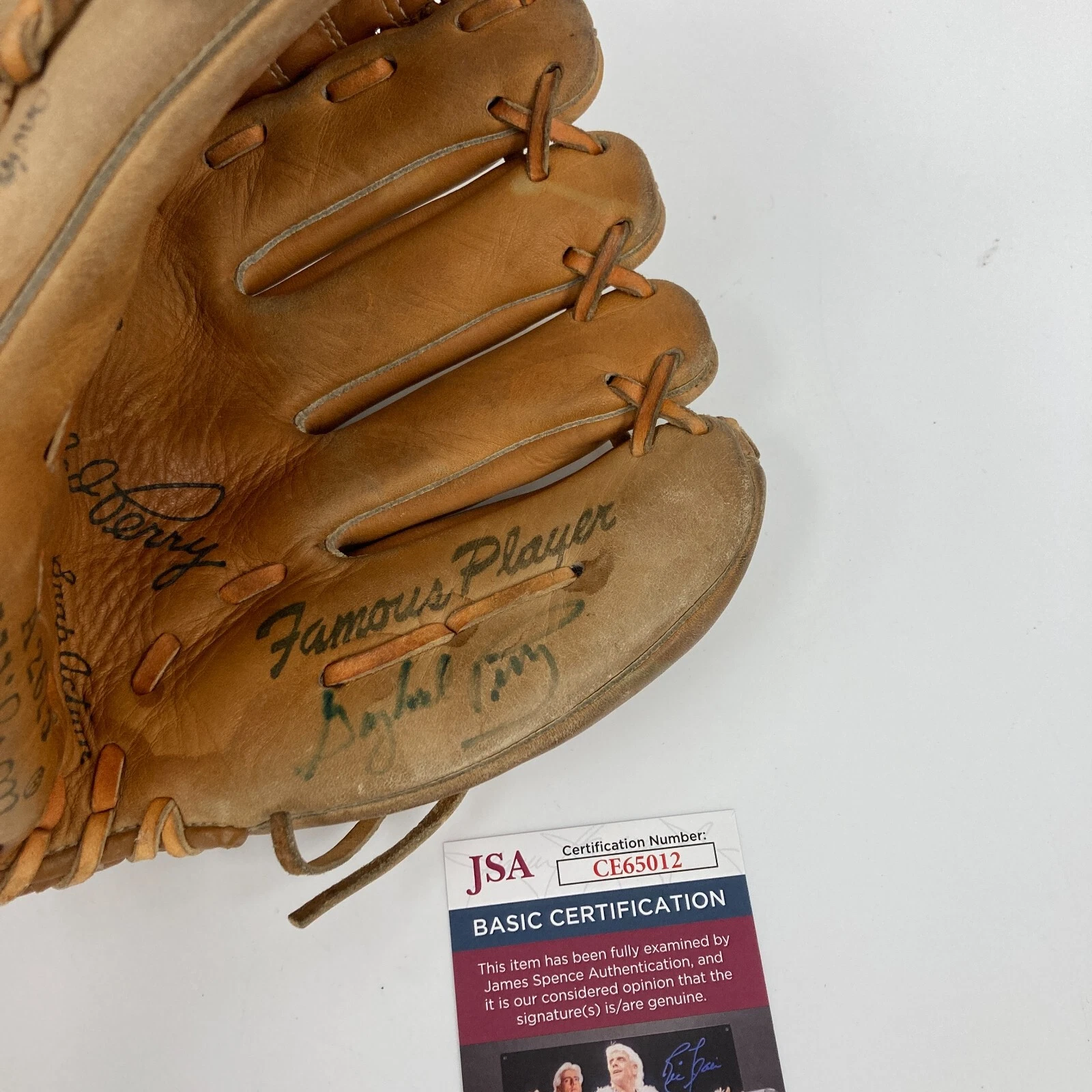 Gaylord Perry Signed 1960's Wilson Game Model Baseball Glove JSA COA