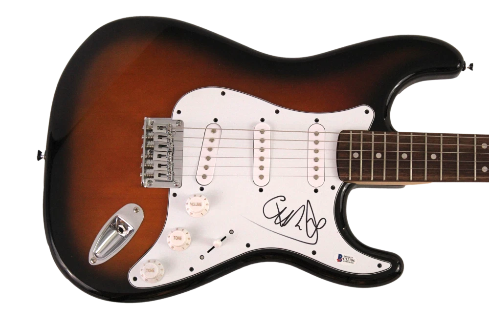 CHRIS MARTIN SIGNED AUTOGRAPH FULL SIZE FENDER ELECTRIC GUITAR COLDPLAY BECKETT