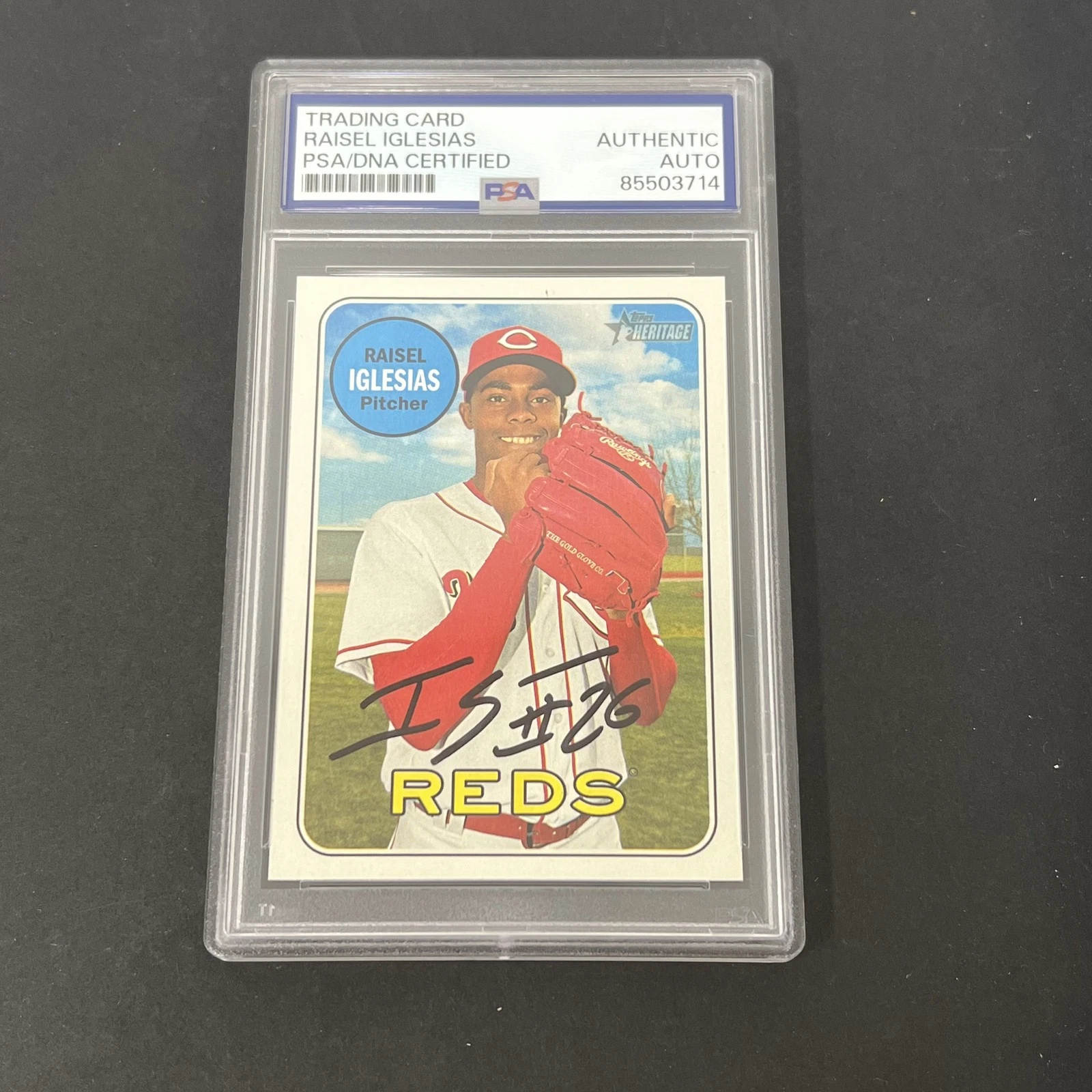 2018 Topps Heritage #280 Raisel Iglesias signed card PSA