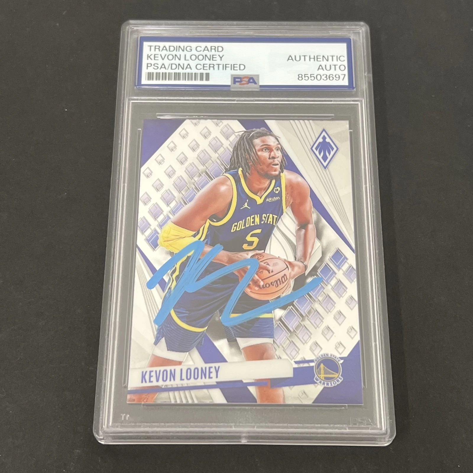 2023-24 Panini Phoenix #205 Kevon Looney signed card PSA