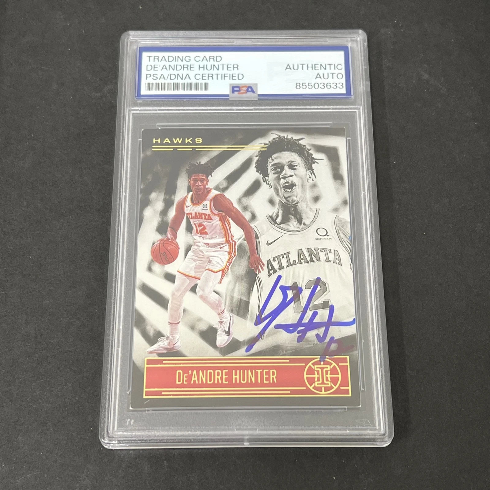 2020-21 Panini Illusions #27 De'Andre Hunter signed card PSA Hawks