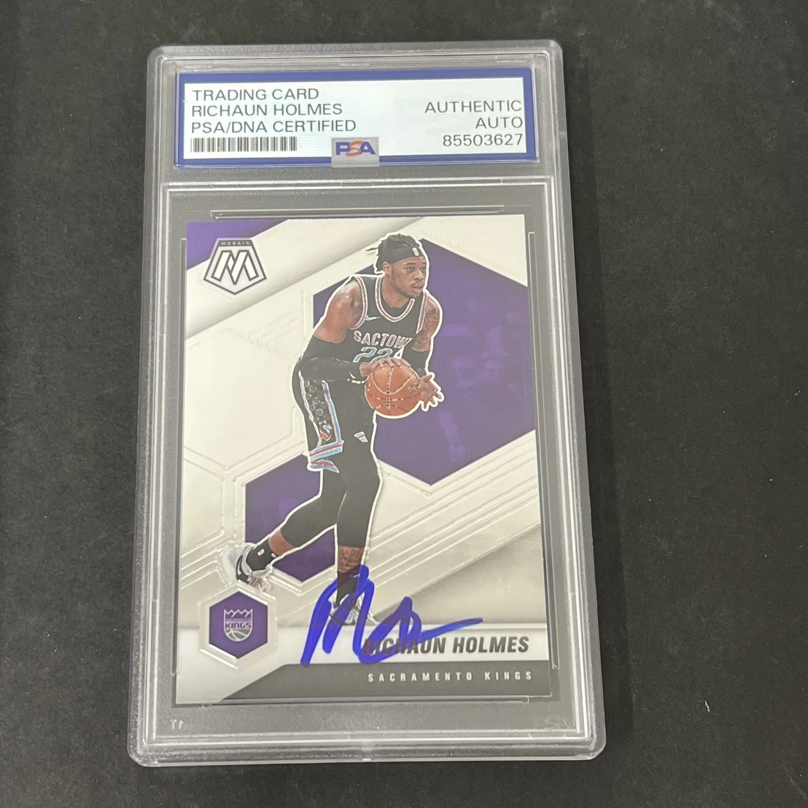 2020-21 Panini Mosaic #142 Richaun Holmes signed card PSA