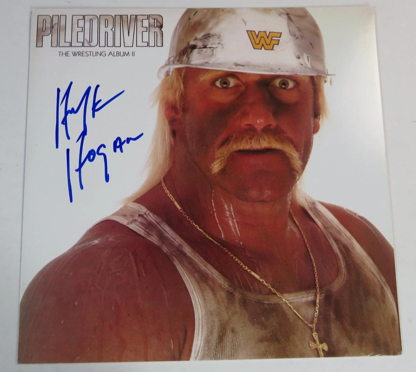 Hulk Hogan WWE Signed Autograph Auto 