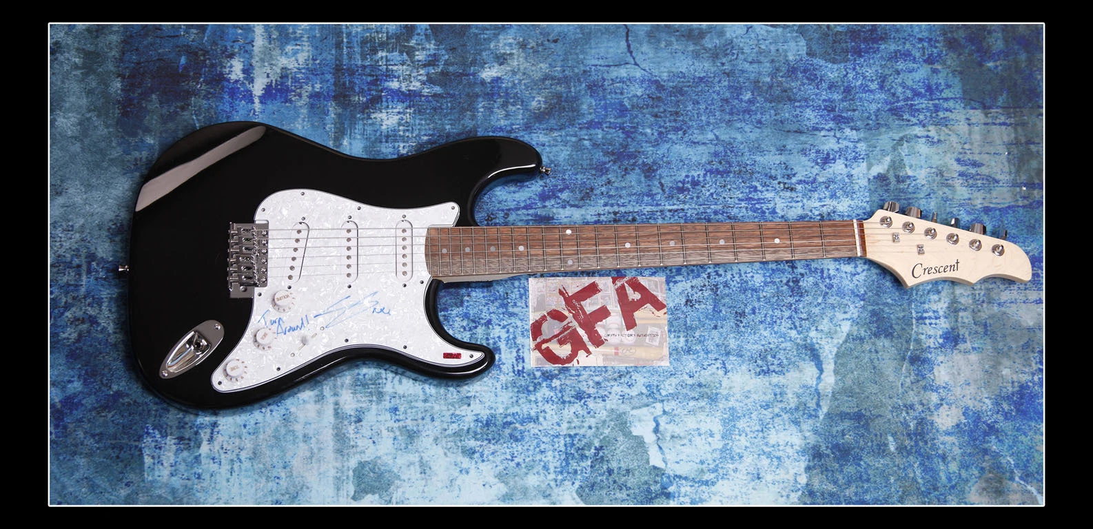 **GFA* Vegas Girl *CONOR MAYNARD* Signed Electric Guitar C1 PROOF COA**