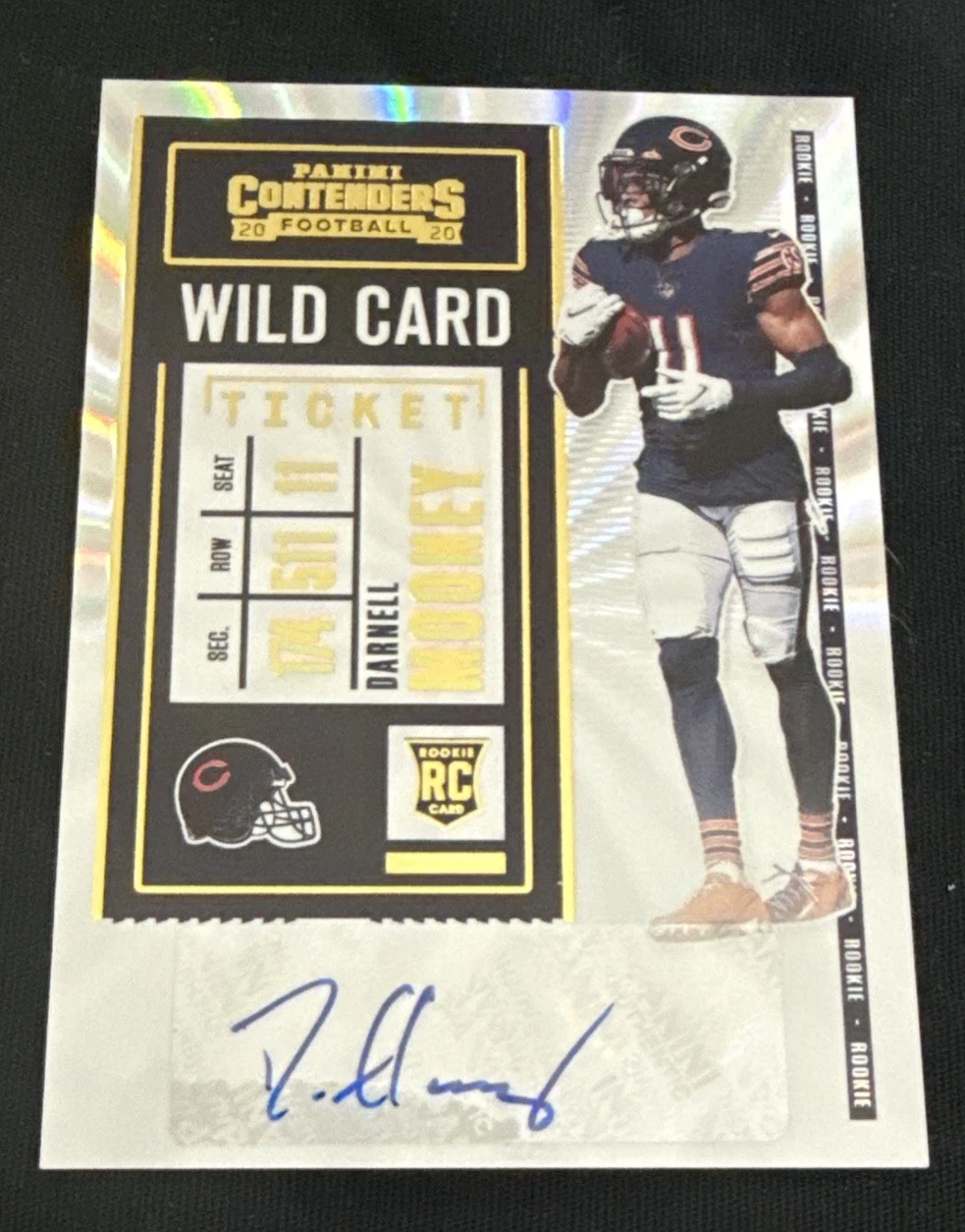 2020 Panini Contenders Wild Card #204A Darnell Mooney Auto SP Rc