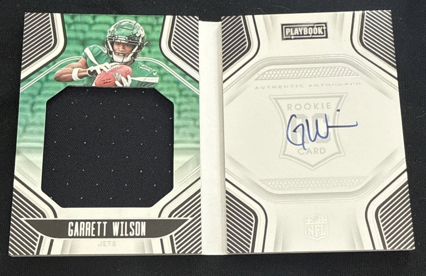 2022 Panini Playbook Garrett Wilson Rookie Jersey Auto RC /249