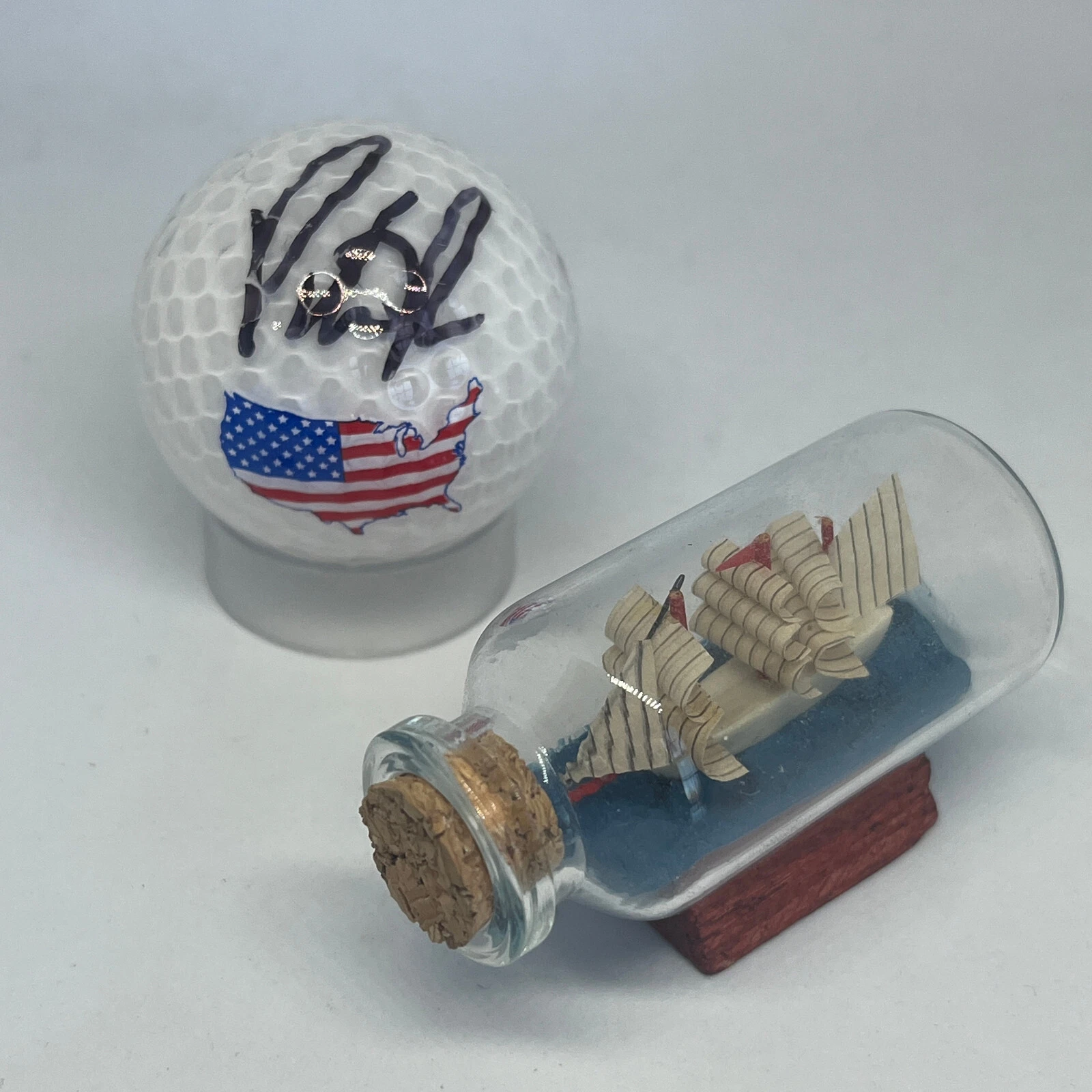 Patrick Reed signed USA Flag Logo Golf Ball JSA COA PGA Masters Winner A1053