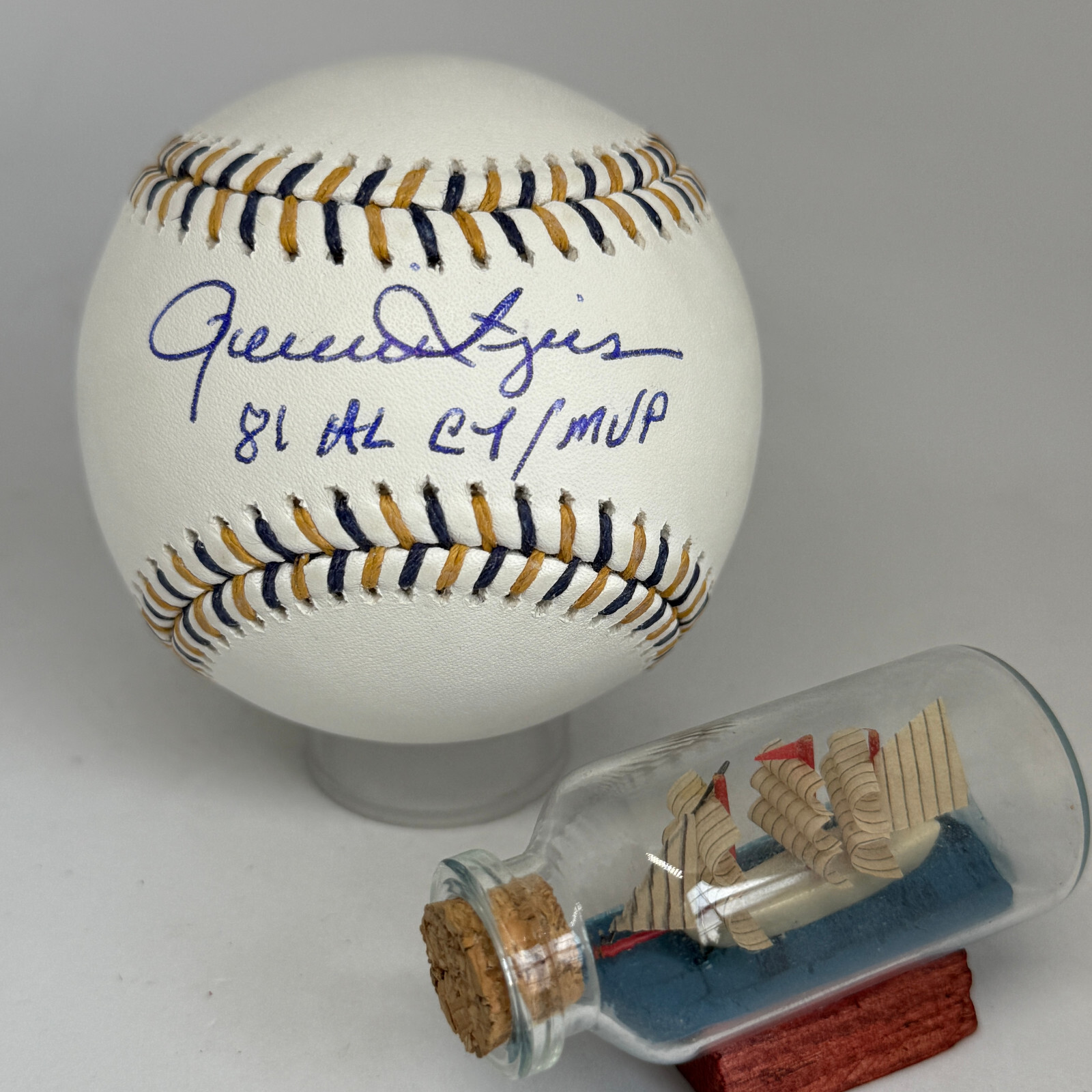 Rollie Fingers signed Rawlings Brewers Team Stitch Logo Baseball JSA COA A3840