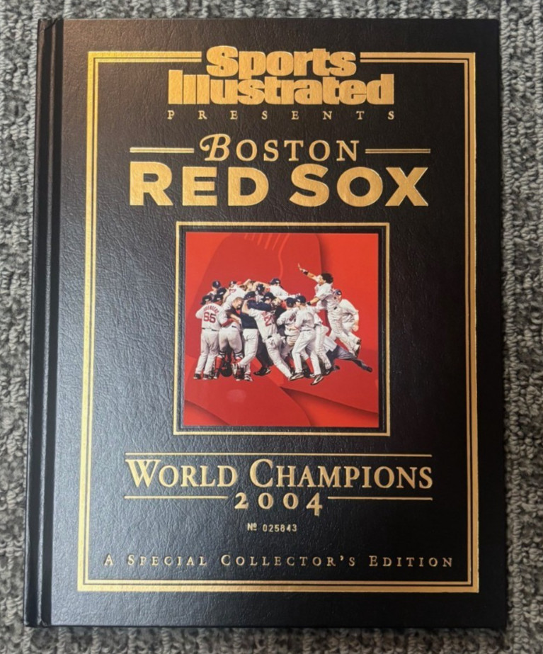 2004 Sports Illustrated BOSTON RED SOX World Series COMMEMORATIVE Hard Cover