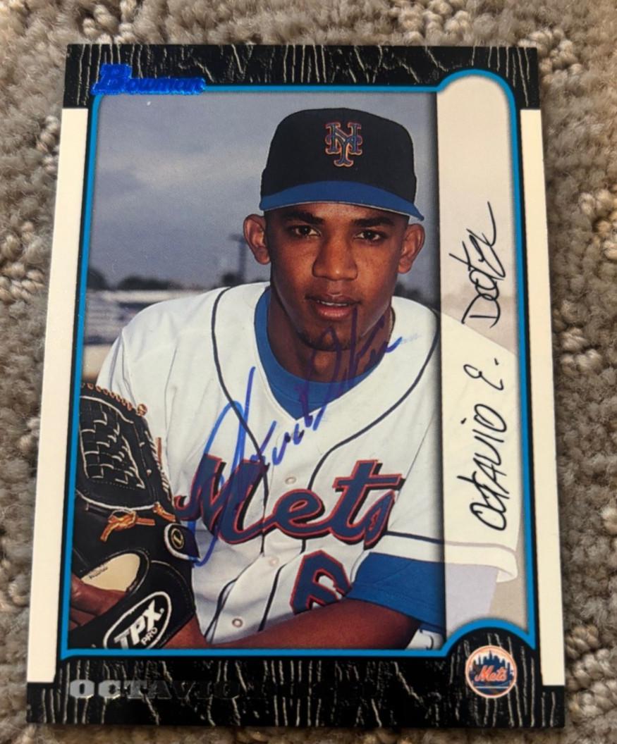 1999 Bowman #188 Octavio Dotel signed autographed card rookie