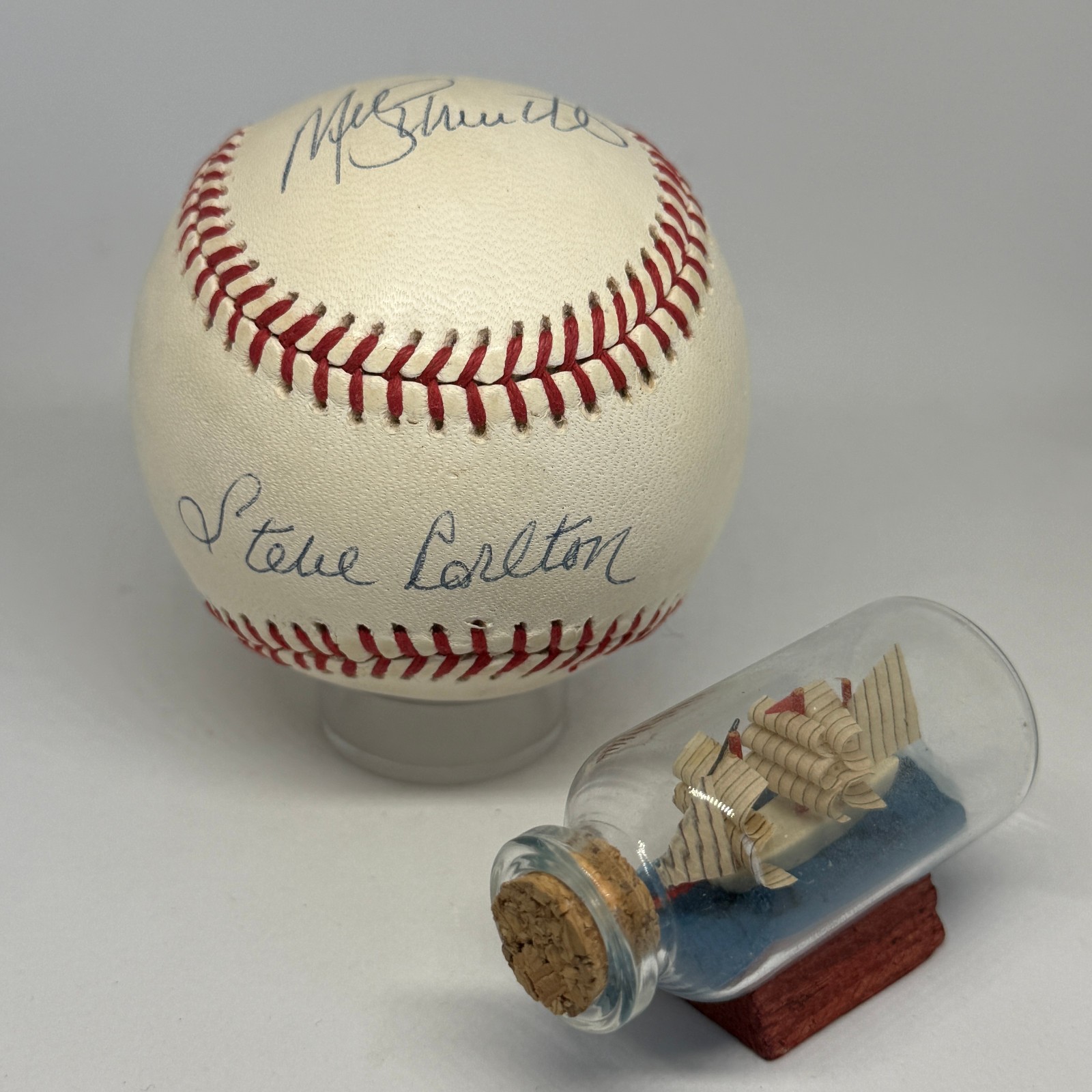 Mike Schmidt & Steve Carlton signed Rawlings ONL Baseball JSA COA Phillies A3857
