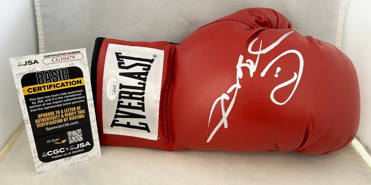Sugar Ray Leonard Signed Boxing Glove JSA 1 COA
