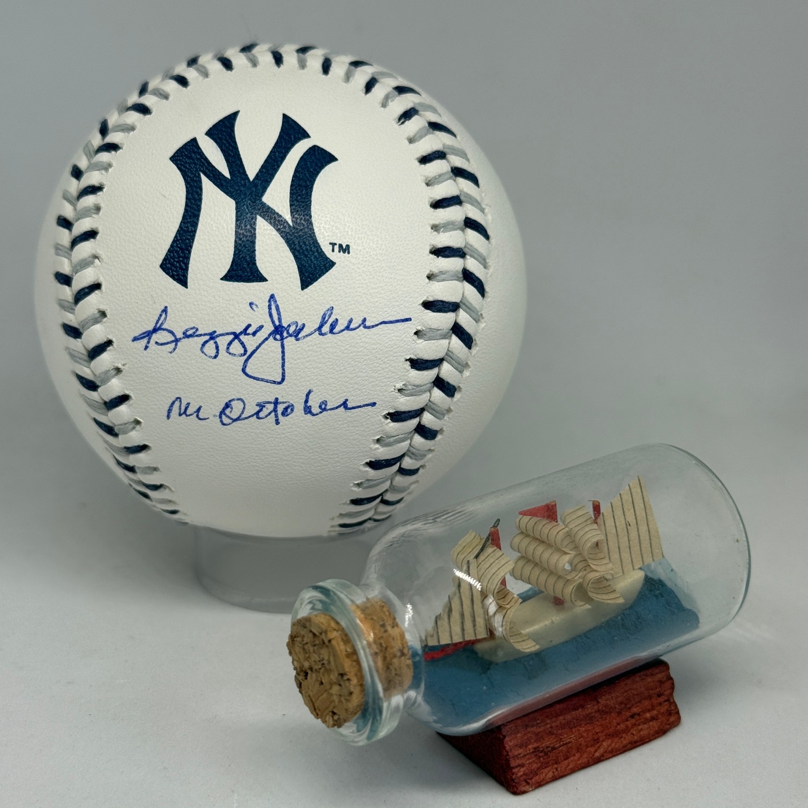 Reggie Jackson signed Yankees Team Stitch Logo Baseball JSA HOF Inscribed A3891