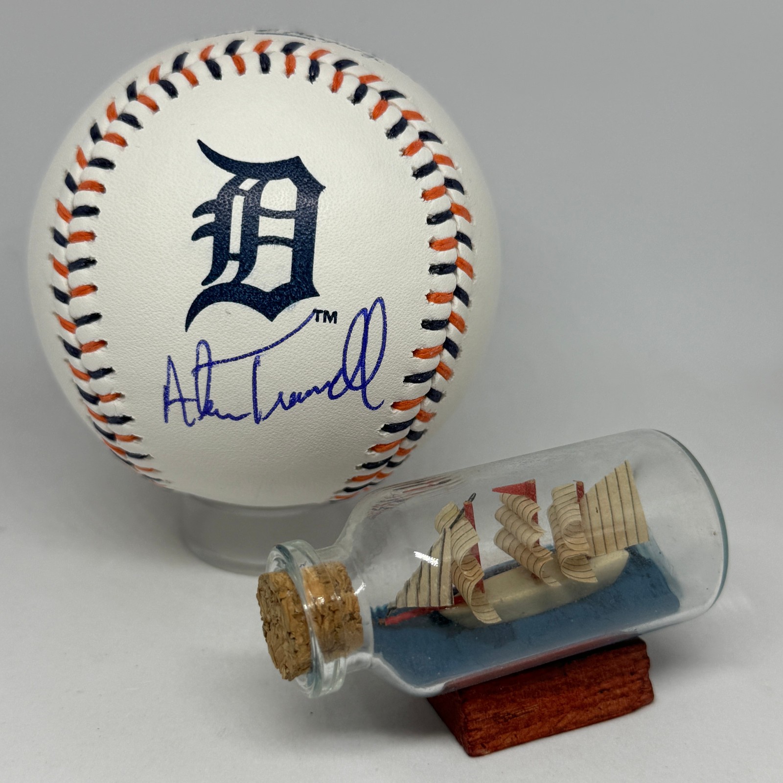Alan Trammell signed Rawlings Tigers Team Stitch Logo Baseball JSA COA A3918