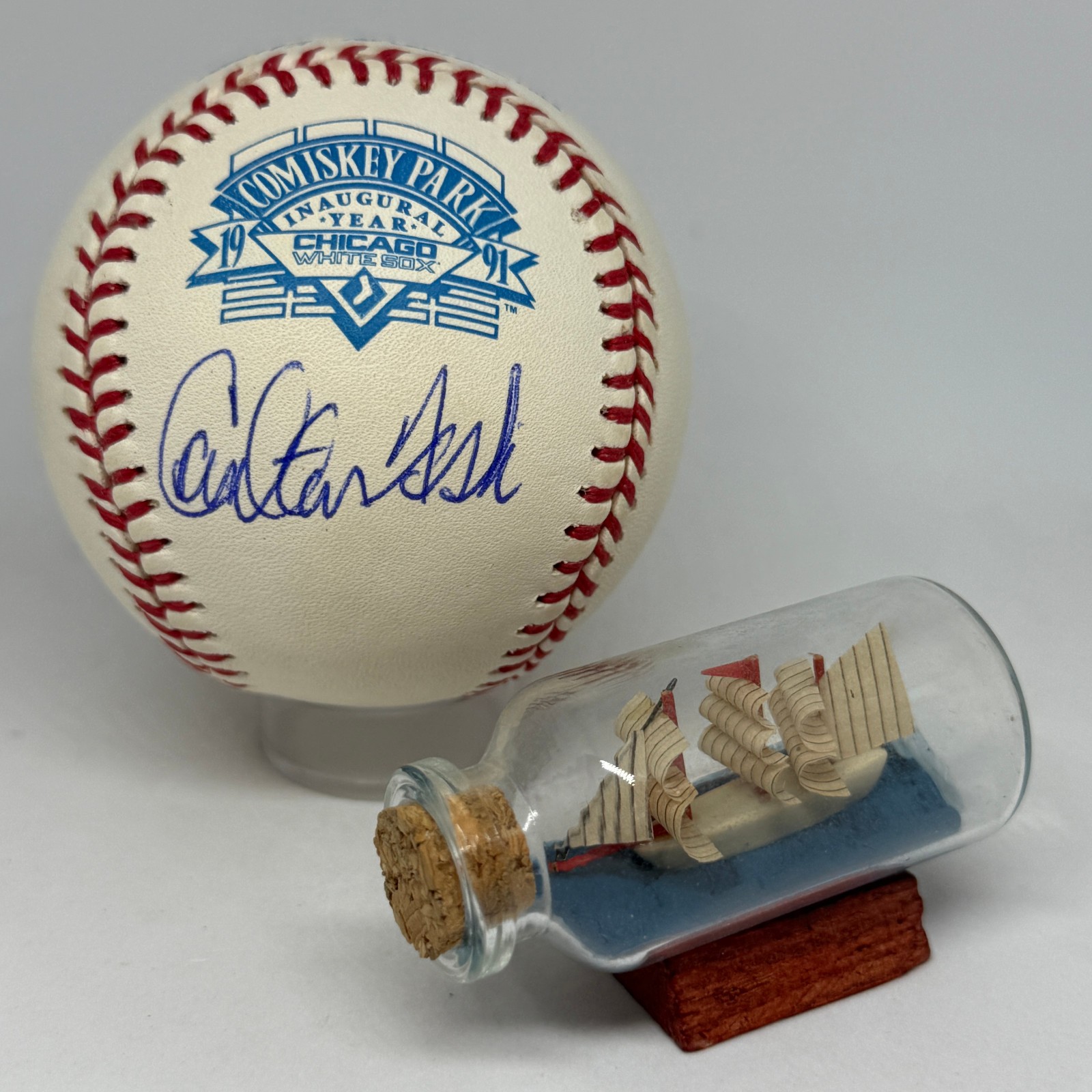 Carlton Fisk signed Rawlings Comiskey Park Logo Baseball JSA White Sox HOF A3930