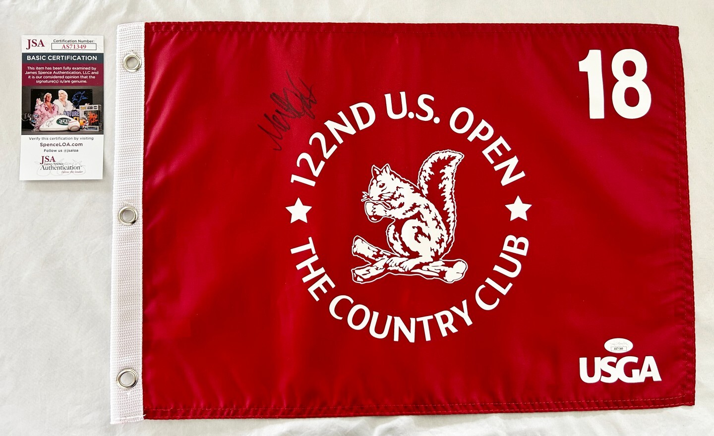 Matthew Fitzpatrick Signed 2022 US Open Flag JSA 2 COA