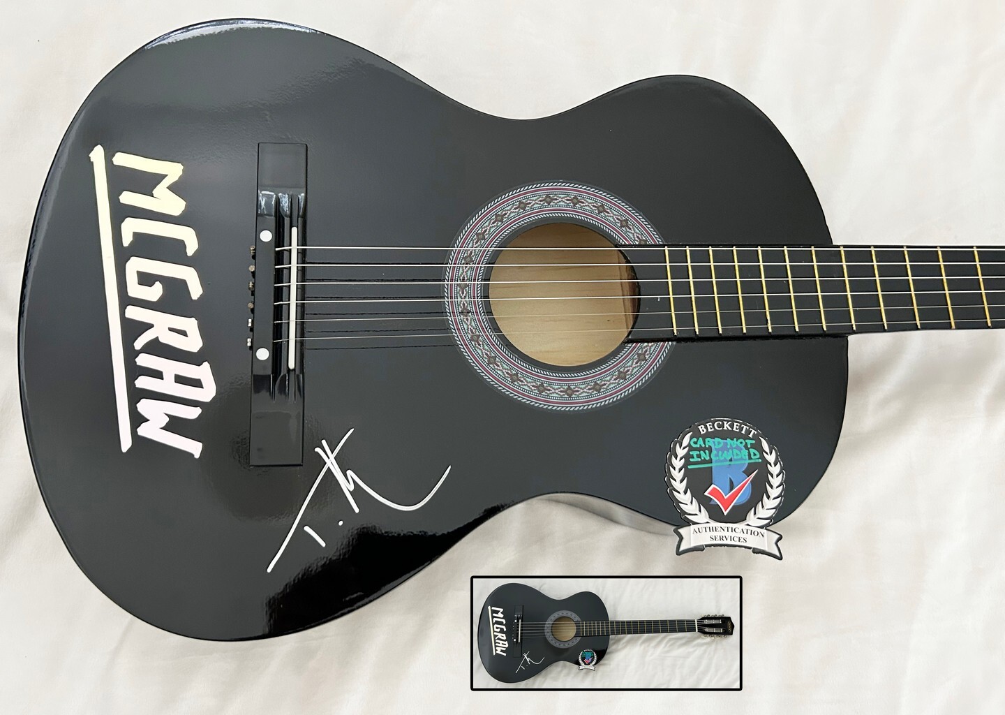 Tim McGraw Signed Guitar Beckett BAS 1 COA