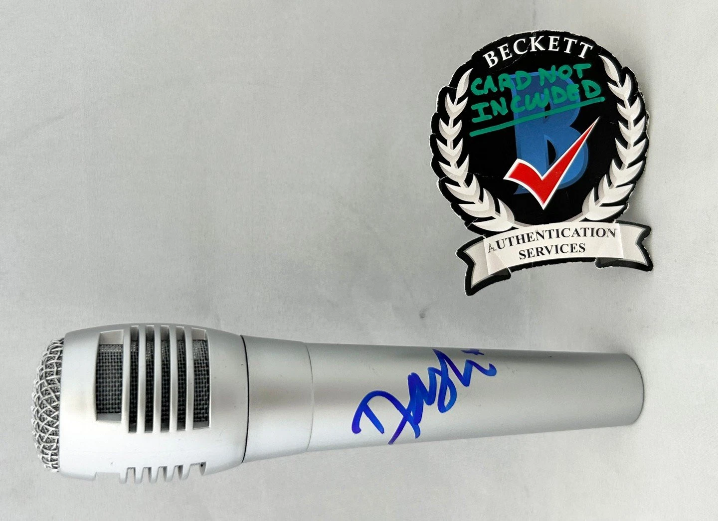 Dasha Signed Microphone Beckett BAS 1 COA