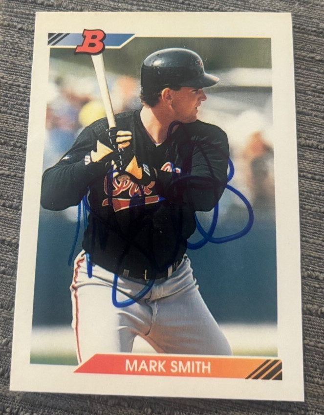 1992 BOWMAN MARK SMITH SIGNED AUTOGRAPHED BASEBALL CARD #556 BALTIMORE ORIOLES COLLECTIBLE MEMORABILIA