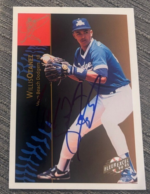 1994-95 Fleer Excel Willis Otanez #216 signed autographed card Dodgers
