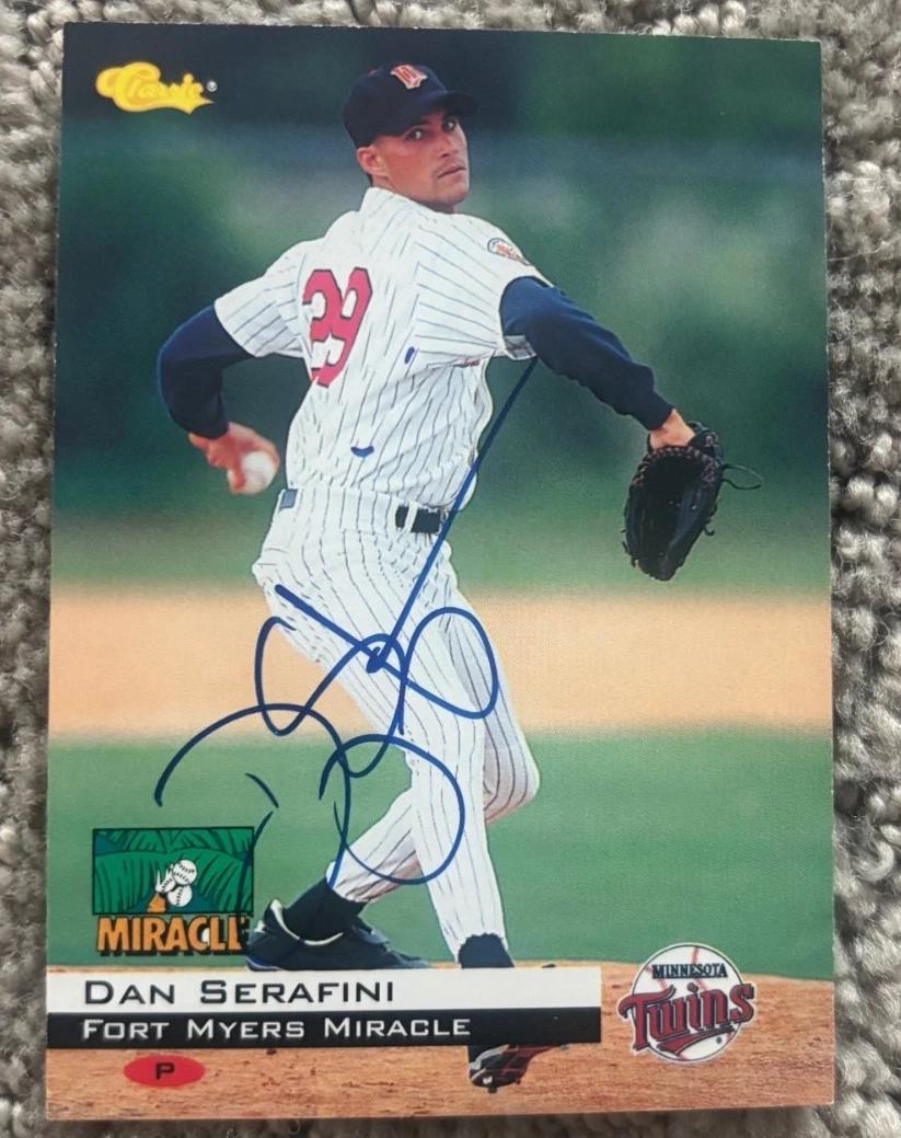 1994 Classic #132 Dan Serafini signed autographed card Minnesota Twins
