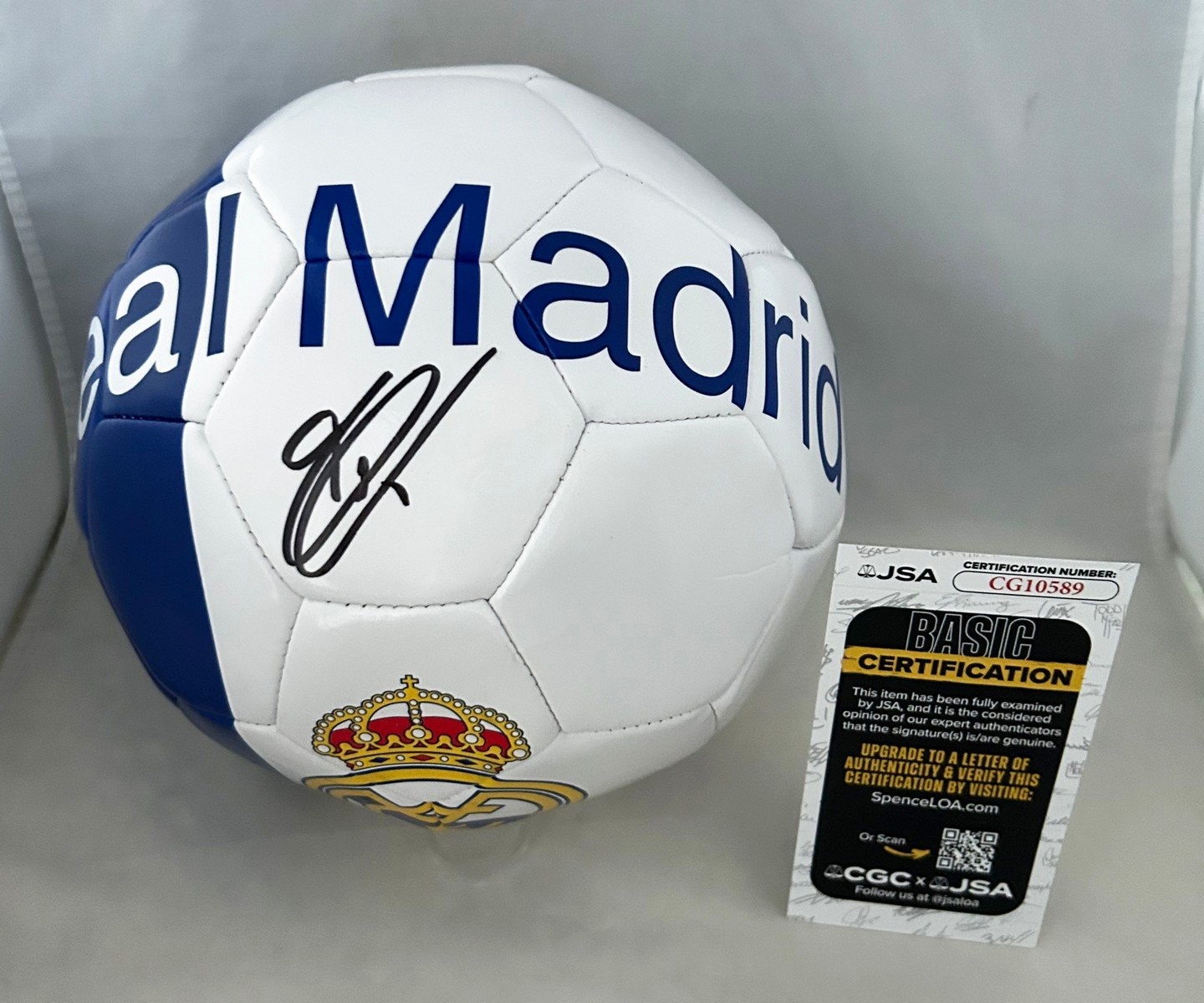 Thibaut Courtois Signed Soccer Ball Real Madrid JSA COA