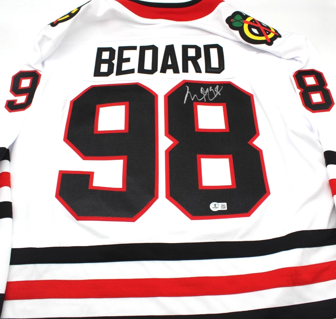 Connor Bedard Signed Chicago Blackhawks Hockey Jersey w/Beckett COA AE37095