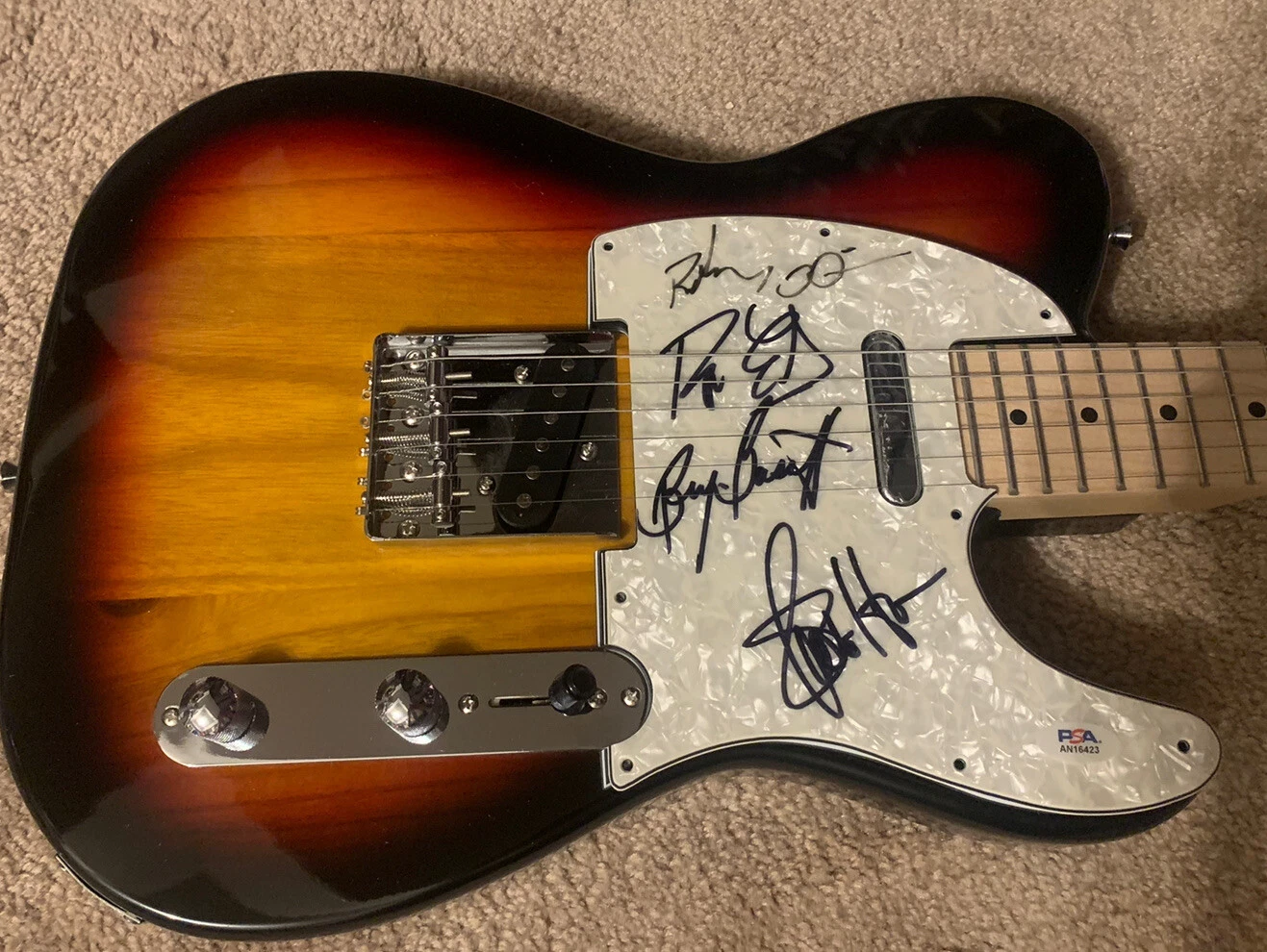 Foghat x4 Band Group Signed Autographed Electric Guitar PSA Certified