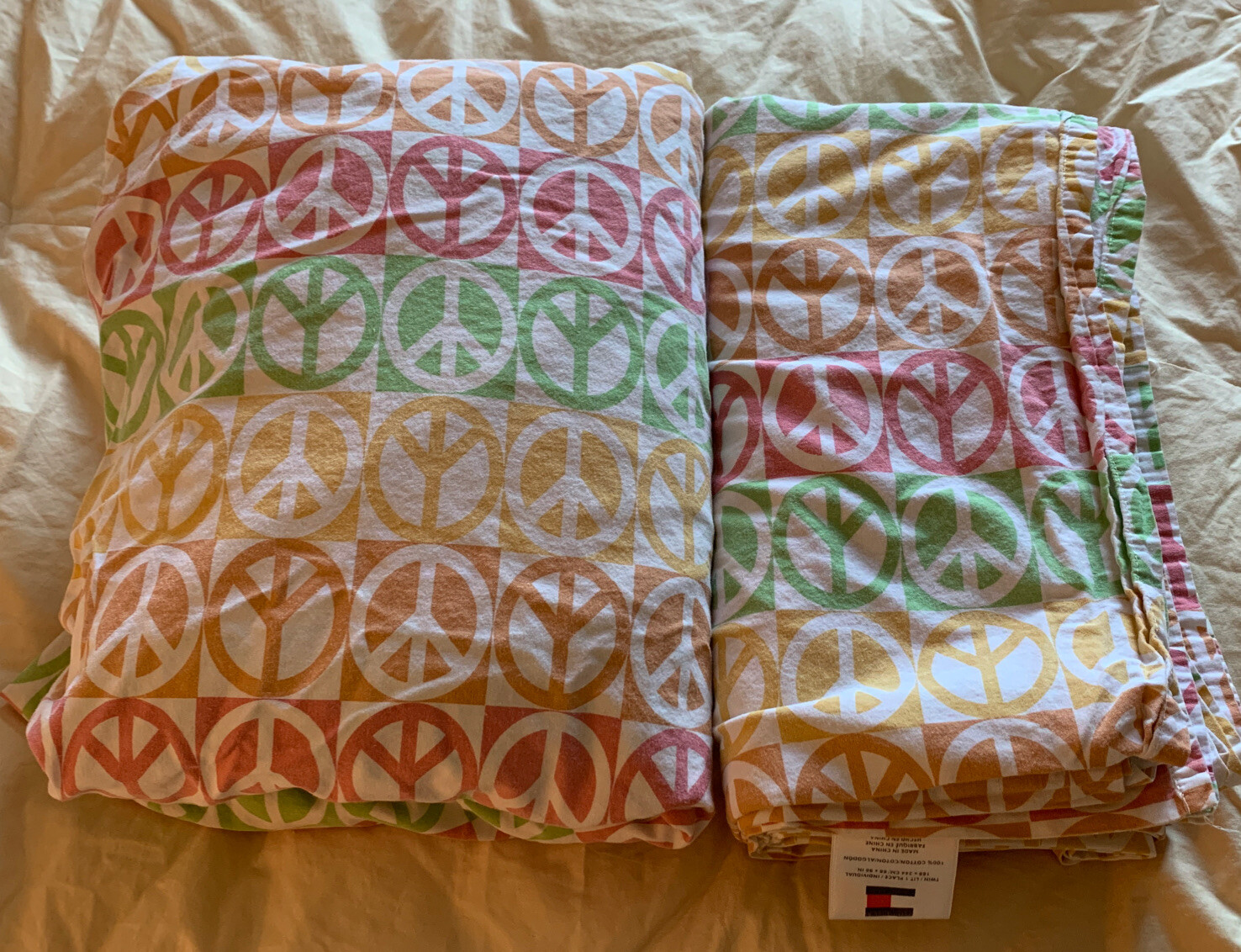 Tommy Hilfiger Twin Flat & Fitted Sheet Rare Peace Sign 100% Cotton