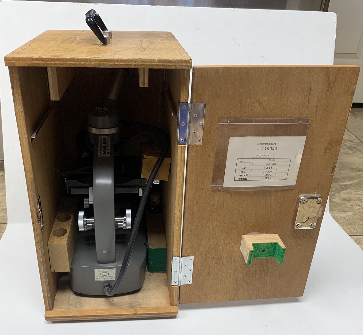 Vintage Canlab ( Bausch Lomb ) Professional Microscope 4 Objectives In Wood Box
