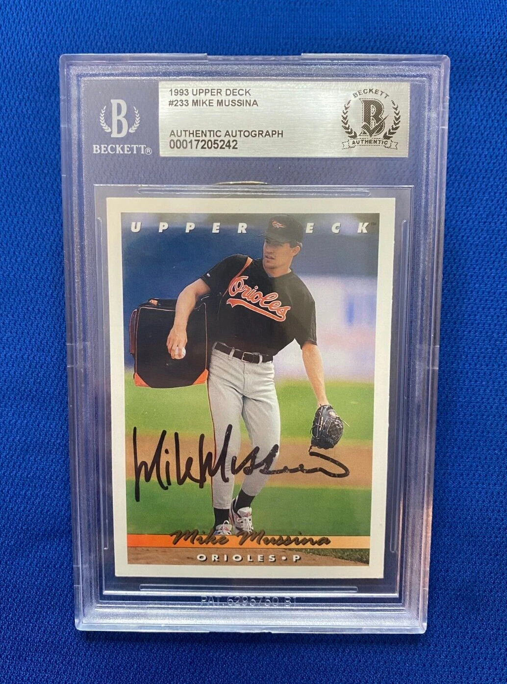 1993 UPPER DECK MIKE MUSSINA BALTIMORE ORIOLES SIGNED AUTOGRAPHED #233 BECKETT