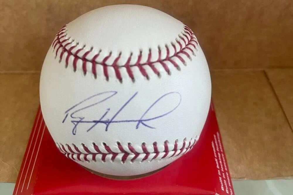 RYAN HOWARD PHILLIES  SIGNED AUTOGRAPHED M.L. BASEBALL BECKETT AUTH