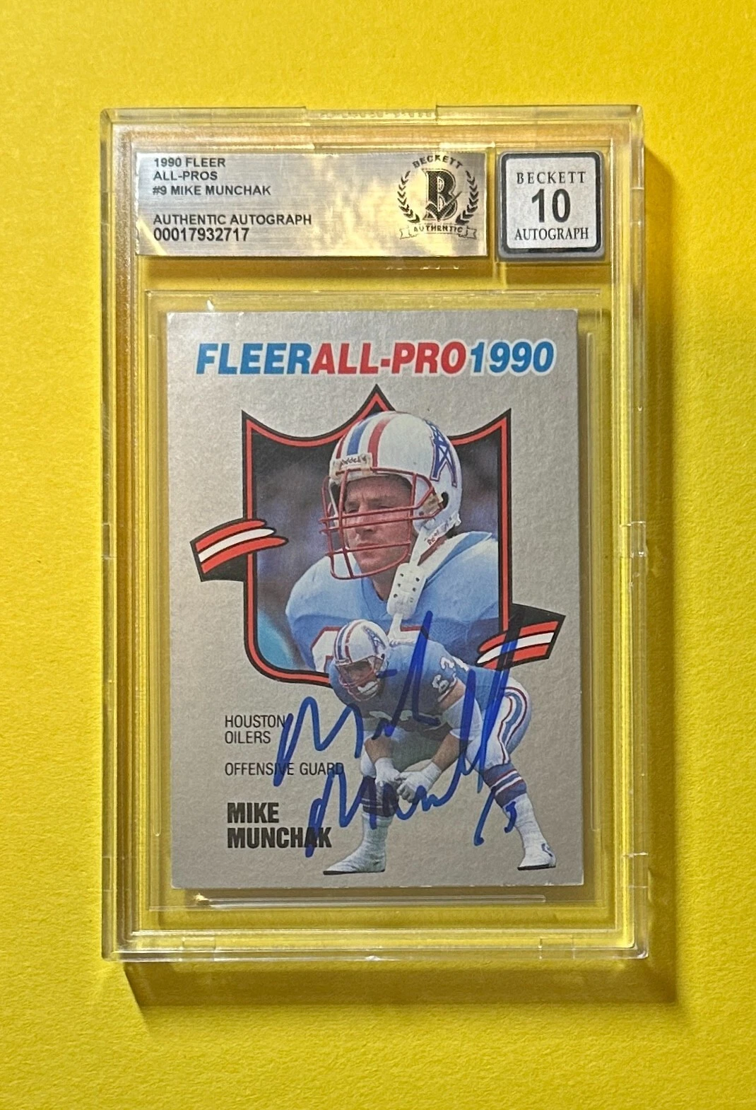1990 FLEER MIKE MUNCHAK ALL-PROS #9 BECKETT AUTHENTIC SIGNED AUTOGRAPH CARD