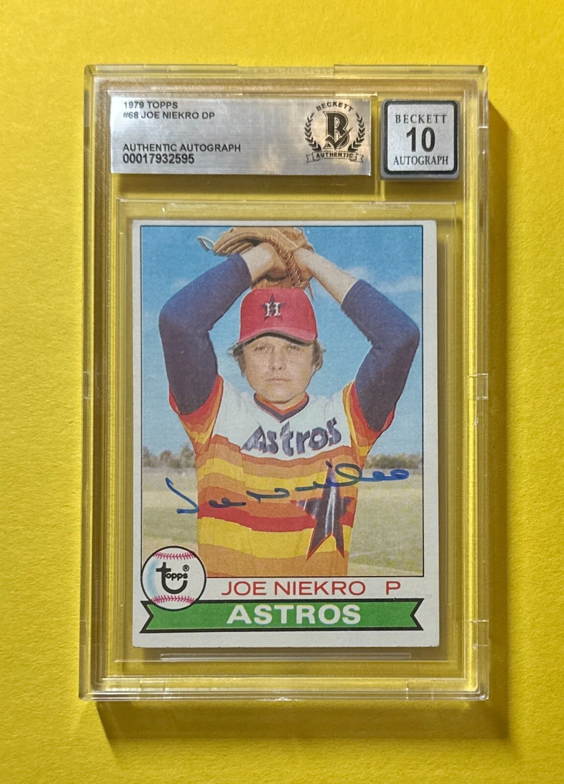 1979 TOPPS JOE NIEKRO #68 SIGNED AUTOGRAPHED CARD BECKETT AUTH 10 ASTROS
