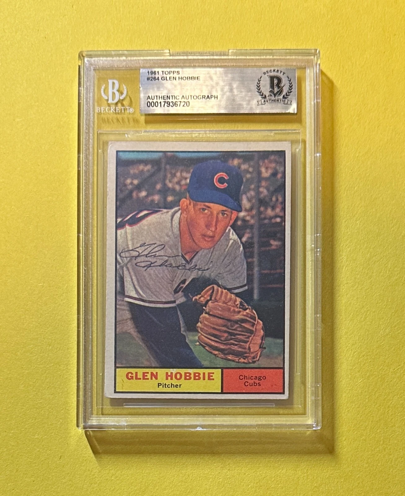 1961 TOPPS GLEN HOBBIE #264 BECKETT AUTHENTIC SIGNED AUTOGRAPHED CARD CUBS COLLECTIBLE MEMORABILIA