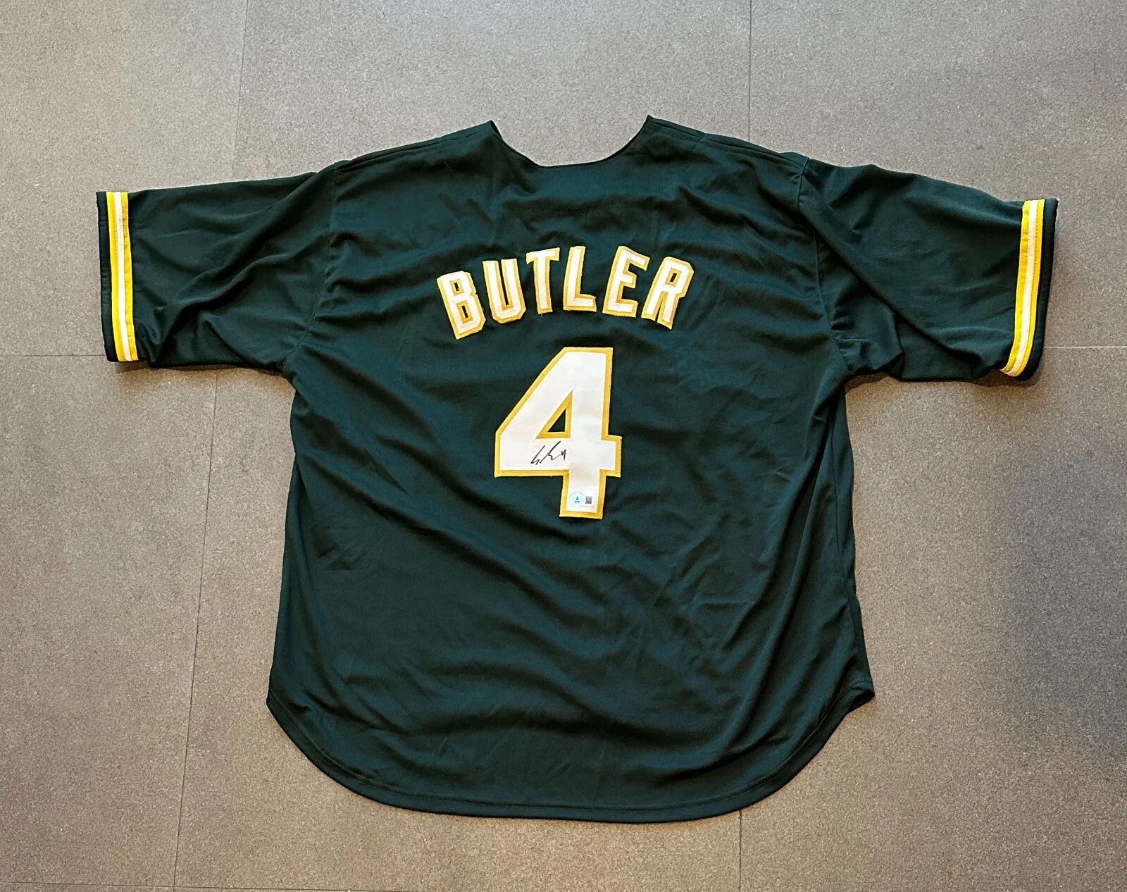 LAWRENCE BUTLER ATHLETICS SIGNED AUTOGRAPHED GREEN CUSTOM JERSEY SZ XL BECKETT