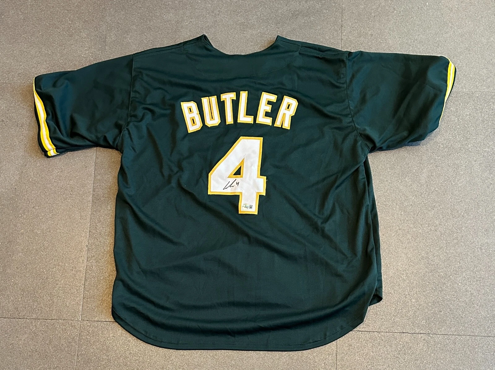LAWRENCE BUTLER ATHLETICS SIGNED AUTOGRAPHED GREEN CUSTOM JERSEY SZ XL BECKETT