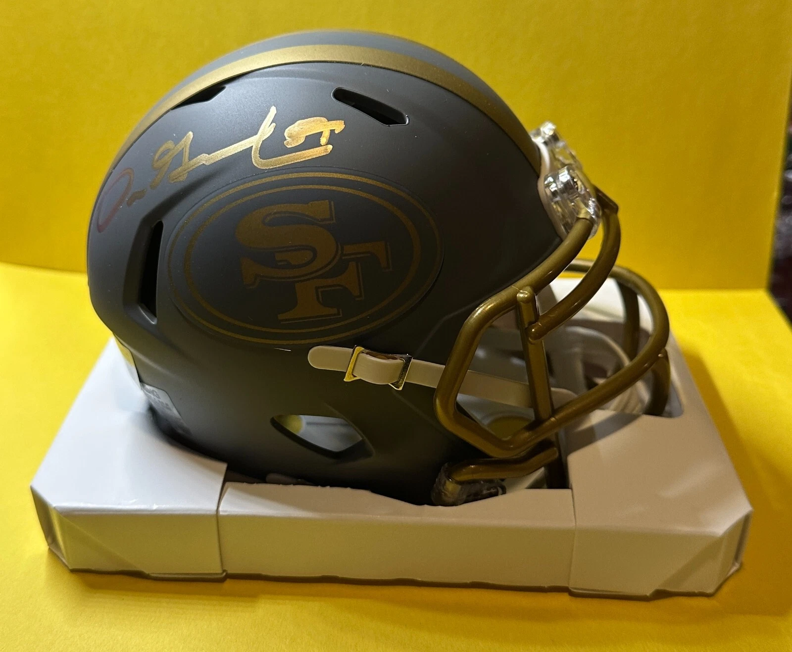 DRE GREENLAW 49ERS SIGNED AUTOGRAPHED SLATE MINI HELMET BECKETT