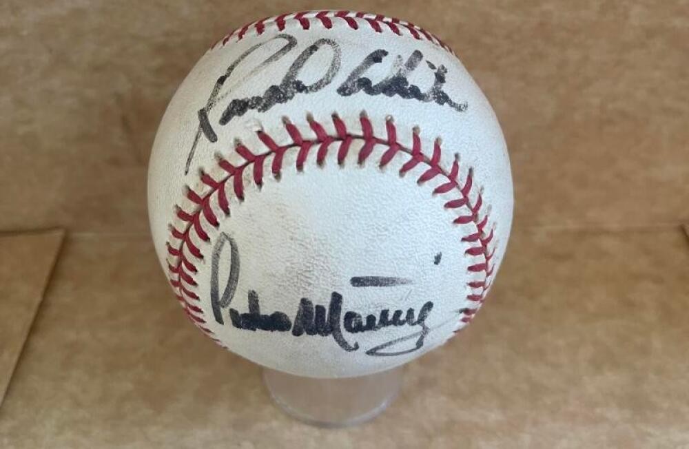 RONDELL WHITE PEDRO MARTINEZ  SIGNED AUTOGRAPHED N.L. BASEBALL BECKETT AUTH