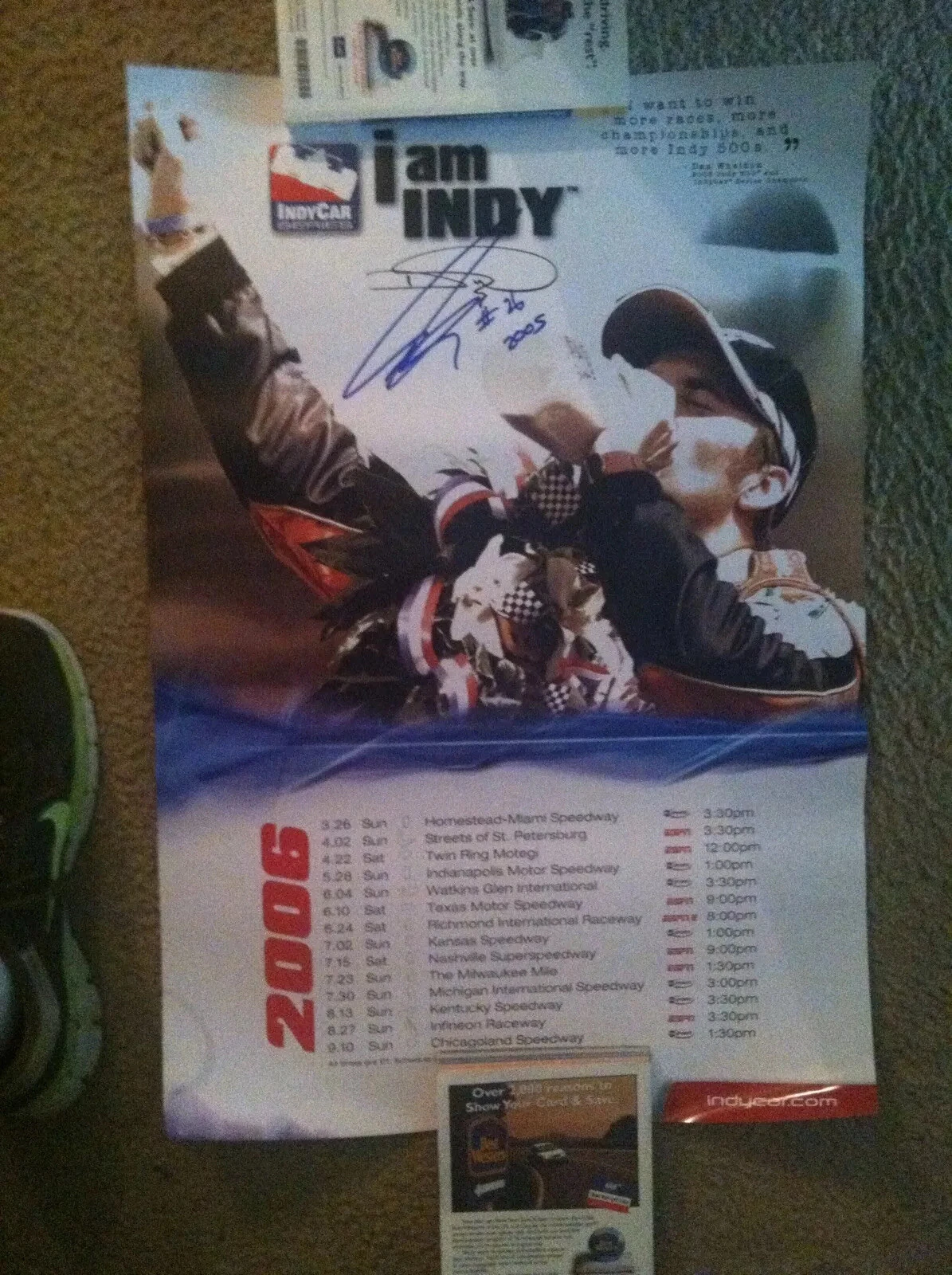 Dan Wheldon Signed Indianapolis 500 Poster 2005 Indy 500 Winner Car 18” X 24”