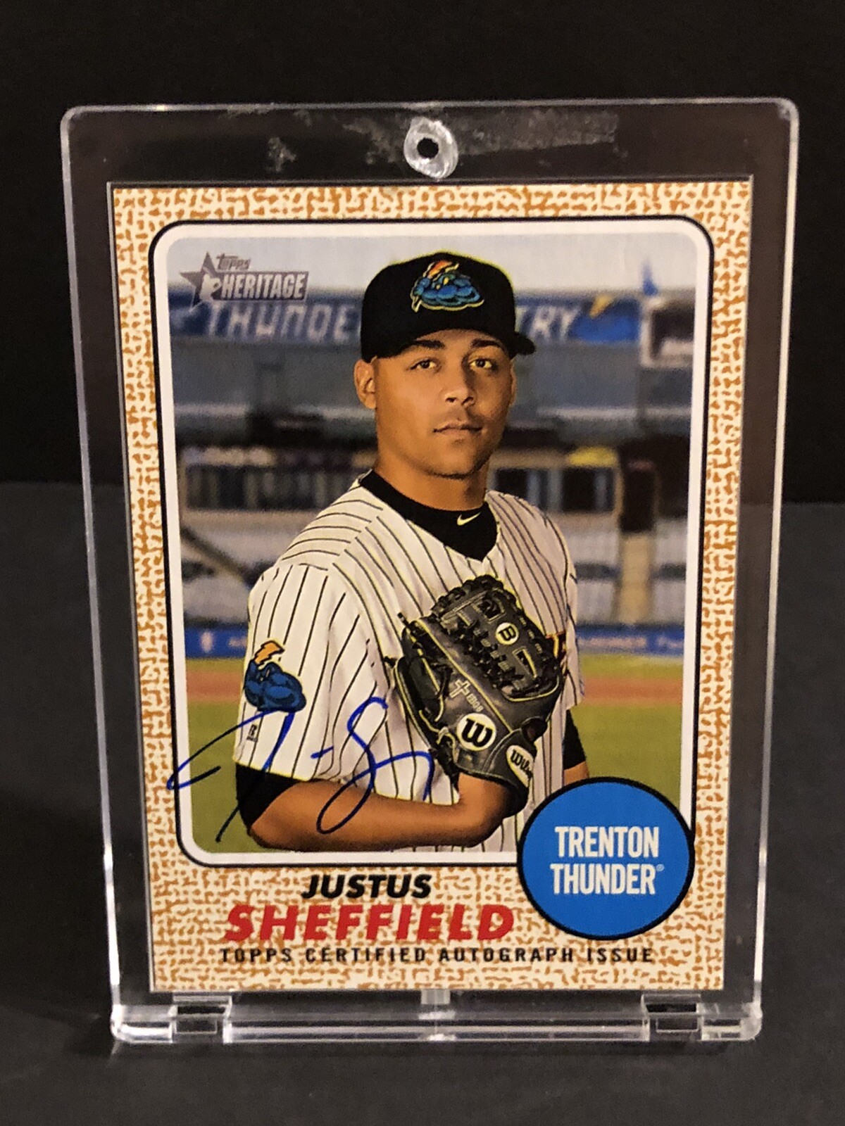 2017 Topps Heritage Minor Real One Autograph *** JUSTUS SHEFFIELD Auto   MINT